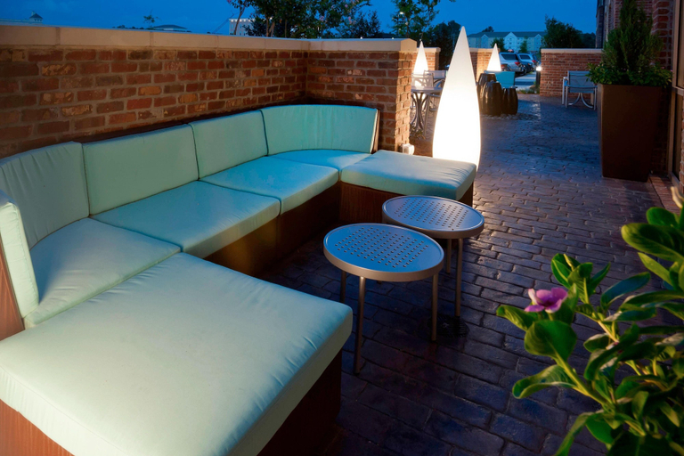 Sport & Beauty 5, SpringHill Suites by Marriott Lafayette South at River Ranch, Lafayette