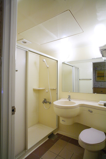 Bathroom 5, Da Shih Hotel, Hualien