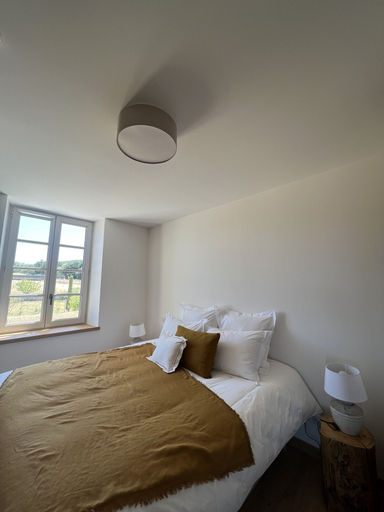 Bedroom 2, Garenne, Drôme