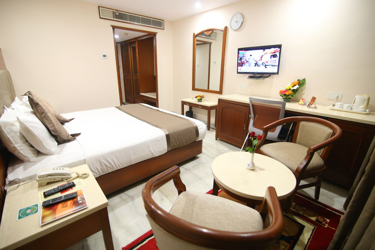 Bedroom 4, Daspalla Executive Court, Visakhapatnam