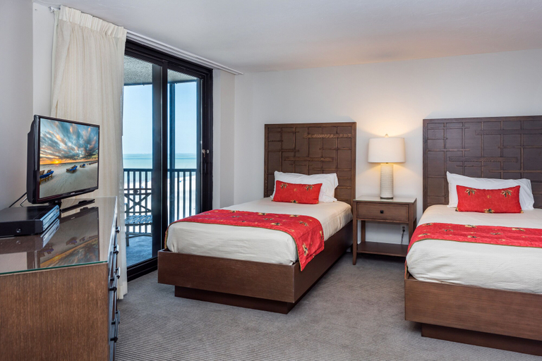 Bedroom 3, Pointe Estero Beach Resort, Lee