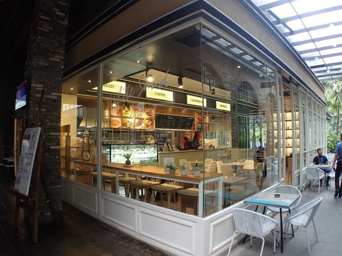 Food & Drinks 5, De Elements Business Hotel Damansara, Petaling Jaya