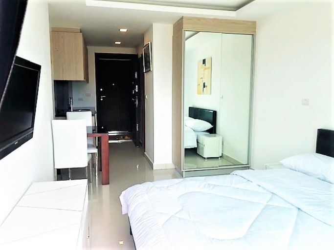 Bedroom 4, Top Floor Studio at Laguna Beach Resort - Maldives, Pattaya