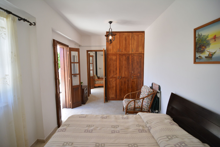 Bedroom 3, Elpida's Stone Houses
