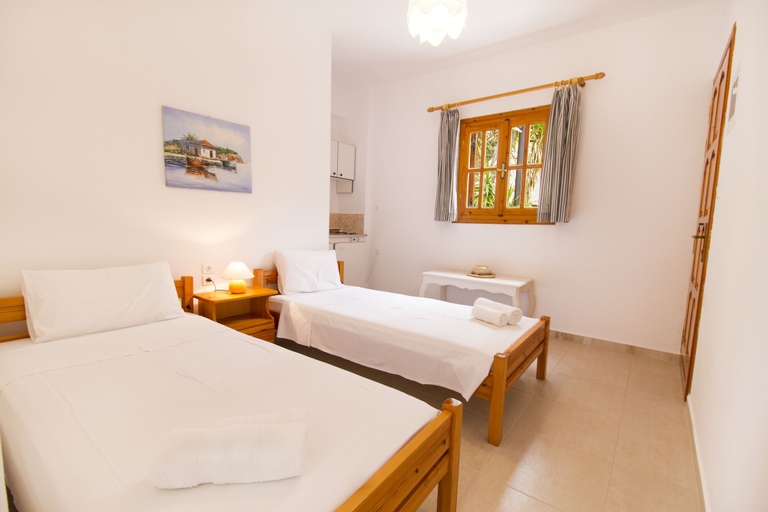 Bedroom 5, Petrino, South Aegean