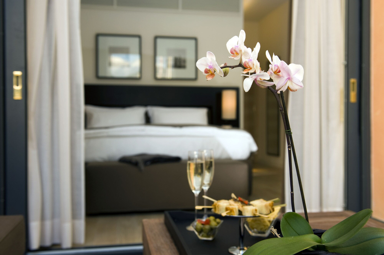 Bedroom 2, MarinaPlace Resort & Spa, Genova