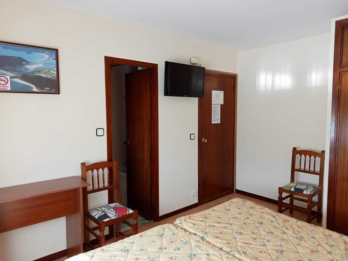 Bedroom 3, Hotel Costa Cántabra, Cantabria