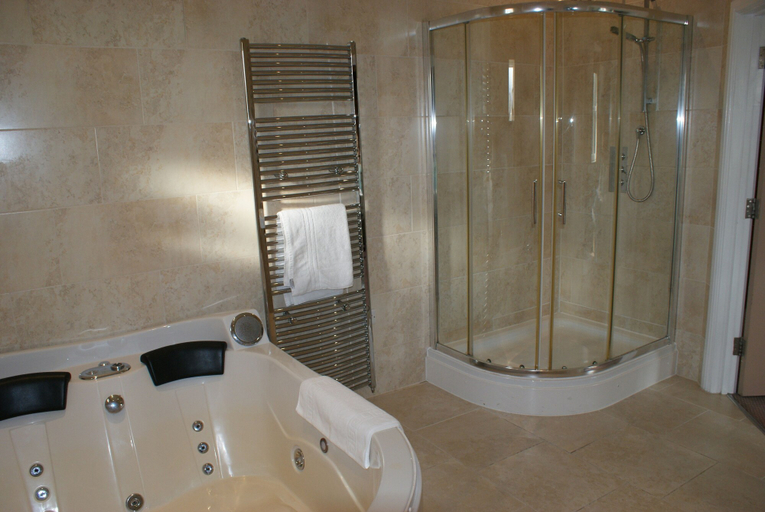 Bathroom 3, The Old Barn Inn, Newport