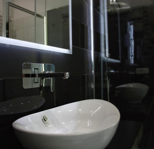 Bathroom 5, Aurelia Garden Rooms B&B, Roma