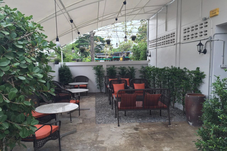 Food & Drinks, Empire Villa, Muang Udon Thani