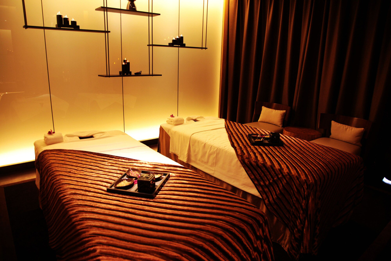 Bedroom 2, Renaissance Nanjing Olympic Centre Hotel, Nanjing