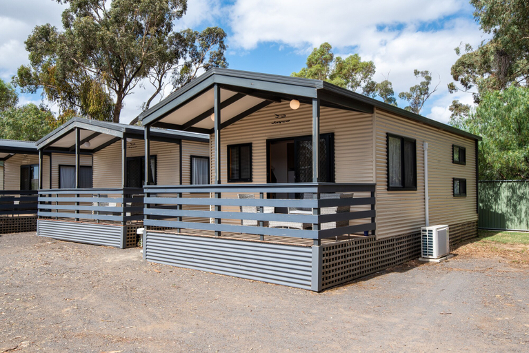 Exterior & Views 3, Golden Country Motel & Caravan Park, C. Goldfields - M'borough