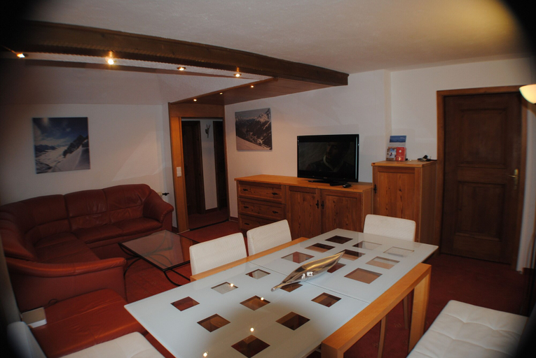 Others 5, Haus Zentral, Landeck