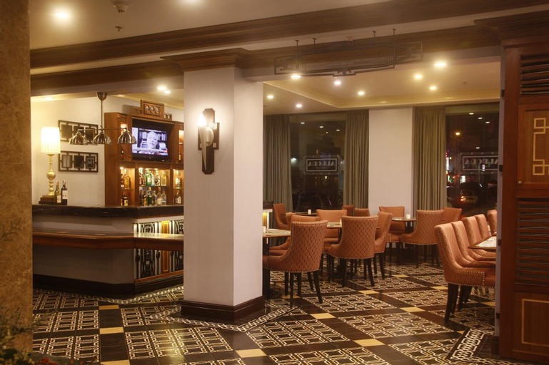 Food & Drinks 5, Herald Suites Polaris, Makati City