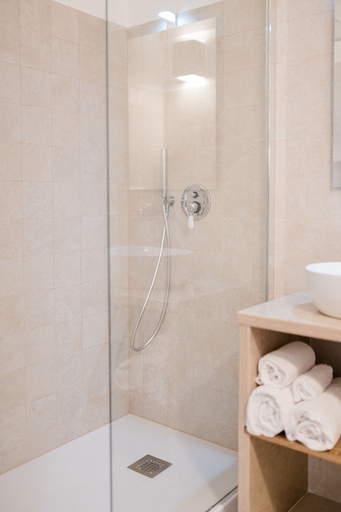 Bathroom 5, Masseria San Martino, Brindisi
