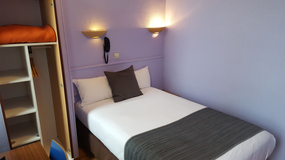 Bedroom 4, Le Montclair Montmartre by River - Hostel, Paris
