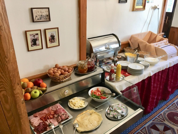 Food & Drinks 5, Hotel Tři růže, Trutnov