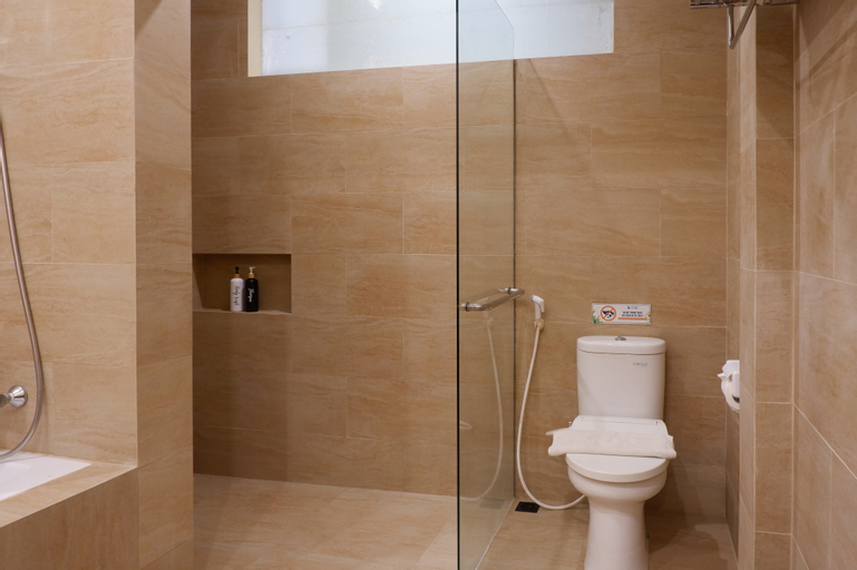 Bathroom 29