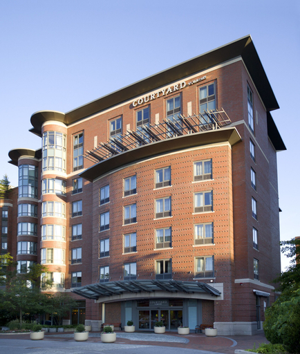 Courtyard by Marriott Boston Brookline, Norfolk