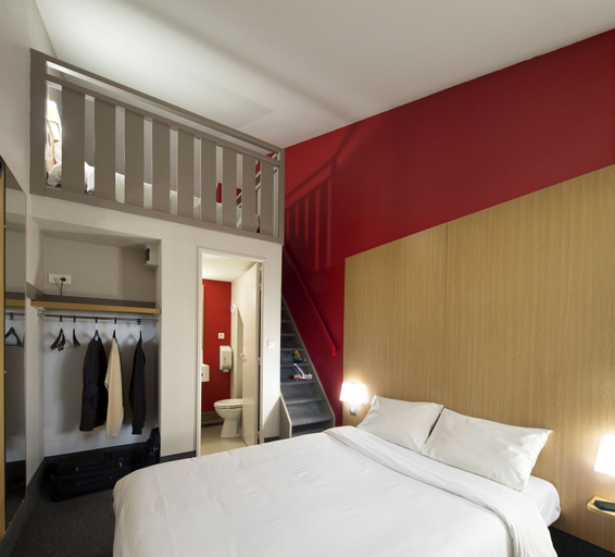Bedroom 3, B&B HOTEL Dieppe, Seine-Maritime