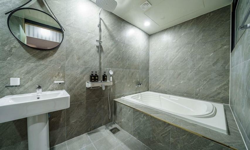 Bedroom 4, Dongducheon G7 Hotel, Dongducheon