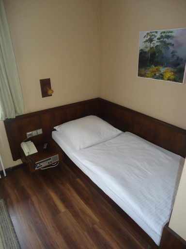 Bedroom 3, Hotel Die Börse, Wolfsburg