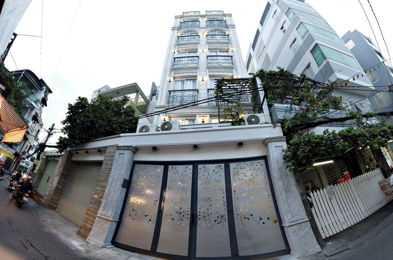 Exterior & Views 2, Smiley Apartment 8, District 8
