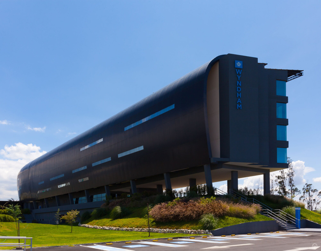 Exterior & Views 2, Wyndham Quito Airport, Quito