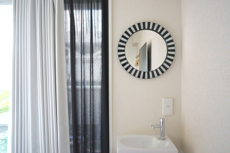 Bedroom 24