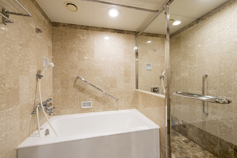 Bathroom 5, Okura Act City Hotel Hamamatsu, Hamamatsu