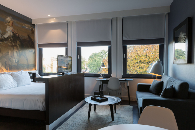 Bedroom 4, B-aparthotel Kennedy, The Hague