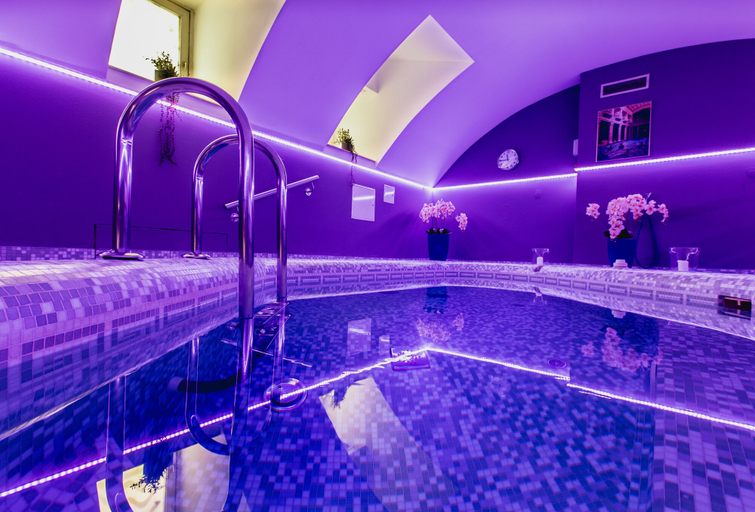 Sport & Beauty 2, Hotel Museum Budapest, Budapesti