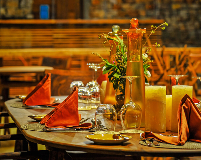 Food & Drinks 5, Nile Safari Lodge, Kampala