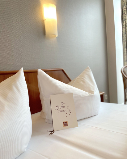 Bedroom 3, SensCity Hotel Berlin Spandau, Berlin