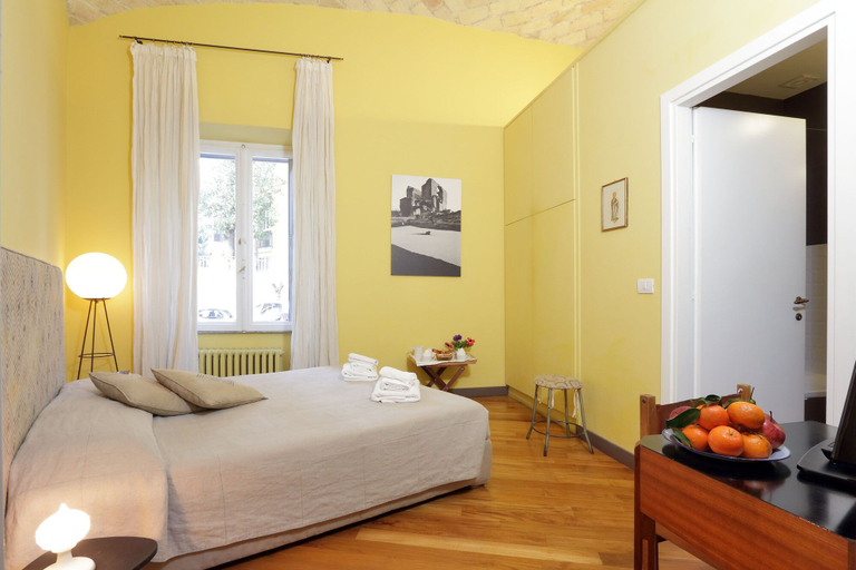 Bedroom 3, Mecenate Rooms, Roma