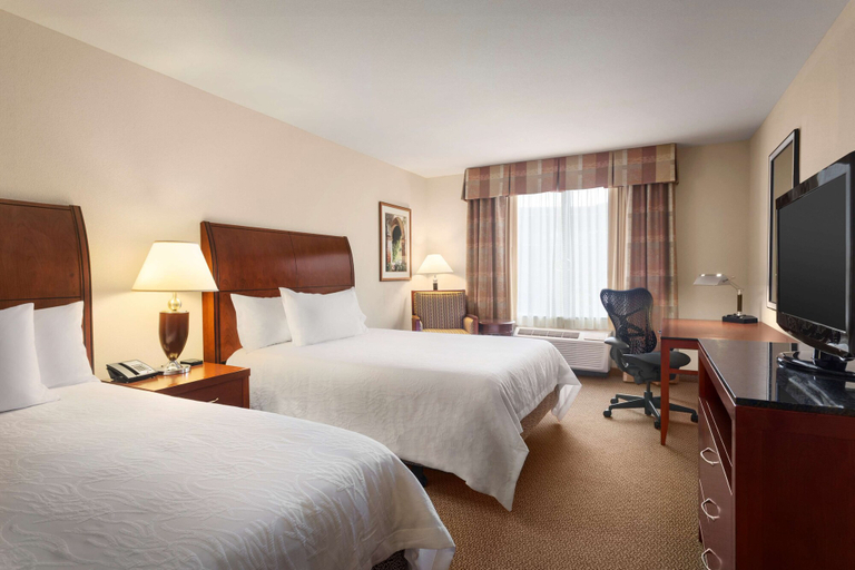 Bedroom 3, Hilton Garden Inn Bartlesville, Washington
