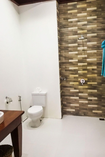 Bathroom 4, Yoma Cherry Lodge, Thandwe