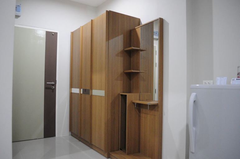 Bathroom 4, Paru Ville - Service Apartment, Muang Nakhon Ratchasima