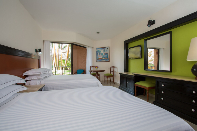 Bedroom 3, Barceló Huatulco - All Inclusive, Dist. Pochutla