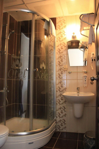 Bathroom 5, Keles Hotel, Merkez