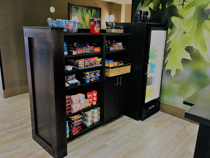 Food & Drinks 5, Wyndham Garden Jacksonville, Duval
