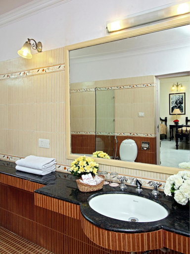 Bathroom 4, Hotel Mandawa Haveli, Jaipur