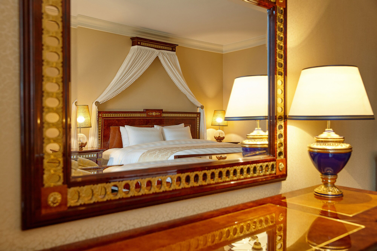 Bedroom 4, Lotte Hotel Jeju, Seogwipo