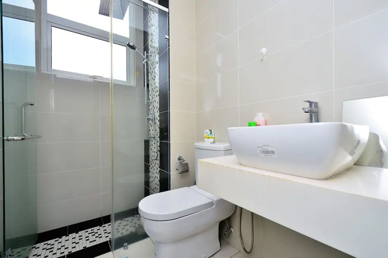 Bathroom 4, Skypod, Puchong