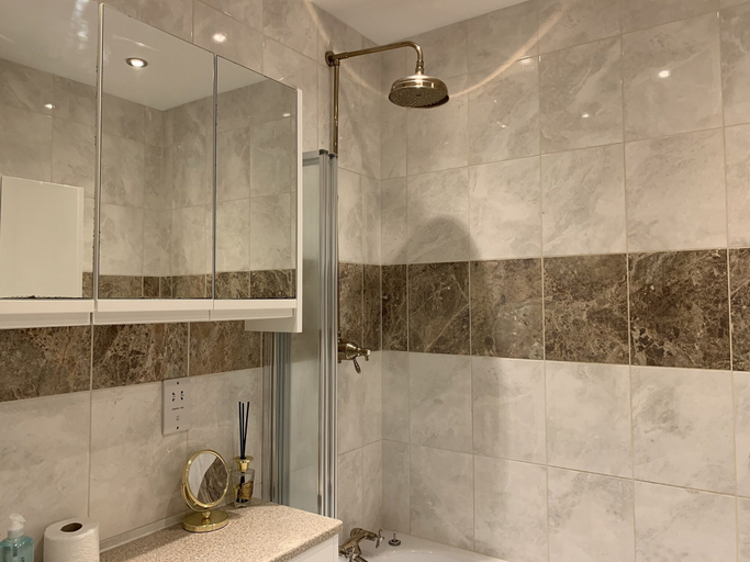 Bathroom 4, The Courtyard, Windsor, 2 Beds, Slough