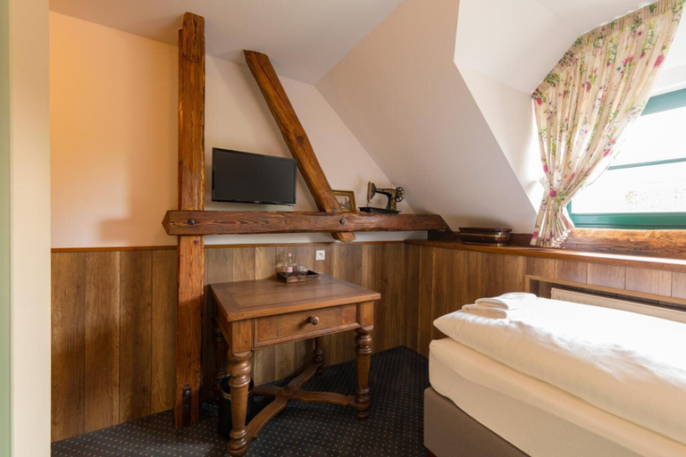 Bedroom 2, Boutique Hotel Pri Mlyne, Malacky