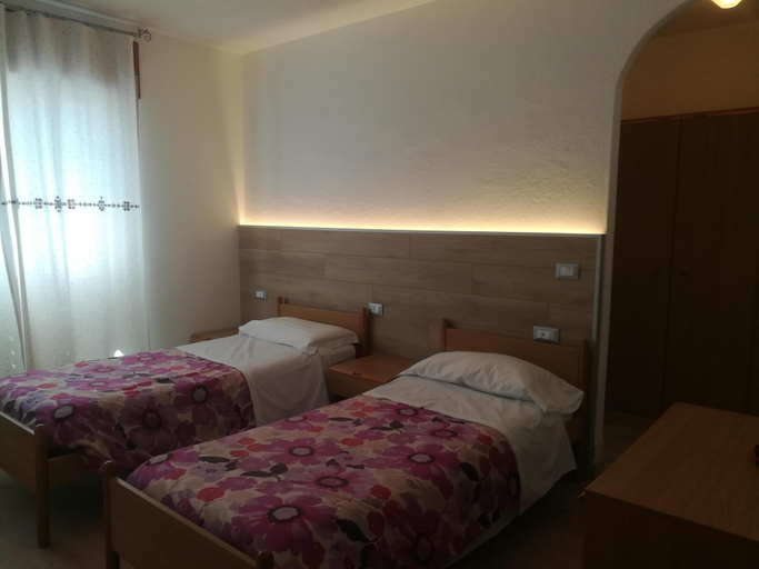 Bedroom 3, Albergo Sargas, Brescia