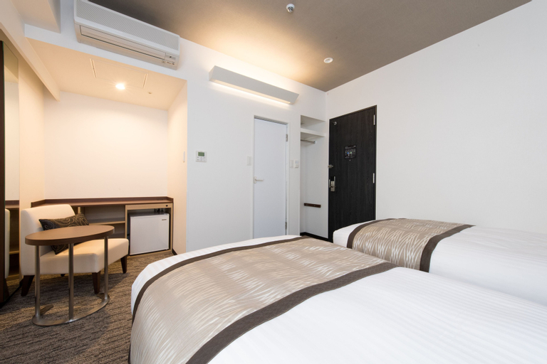 Bedroom 3, HOTEL MYSTAYS Shin Osaka Conference Center, Osaka