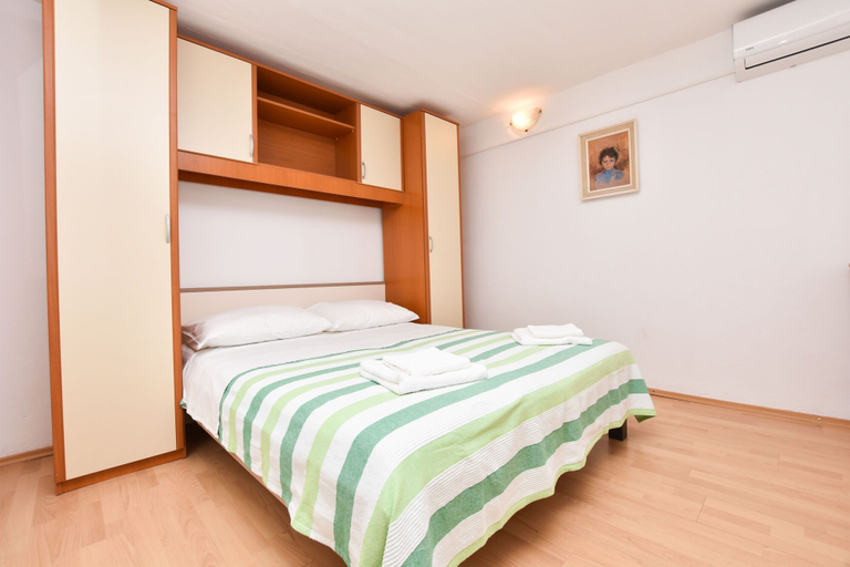 Bedroom 4, Apartments Zdenka, Primošten