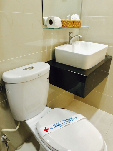 Bathroom 4, Victory Airport Hotel, Tân Bình